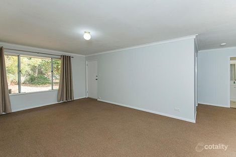 Property photo of 4 Solar Way Carlisle WA 6101