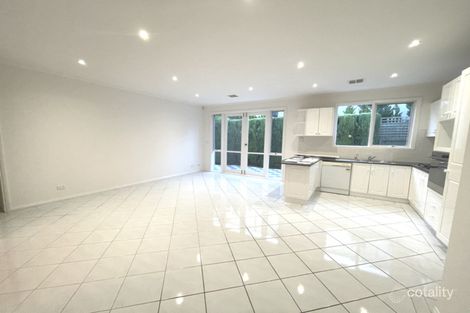 Property photo of 2/648 Inkerman Road Caulfield North VIC 3161