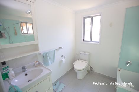 Property photo of 3 Zelma Court Macleay Island QLD 4184