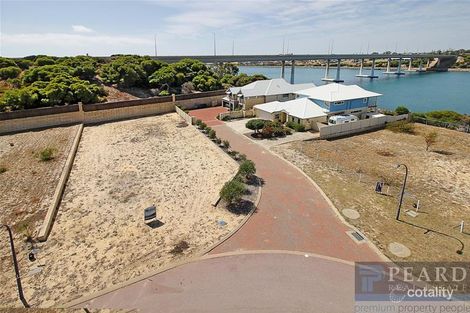 Property photo of 2 Calliance Way Dawesville WA 6211