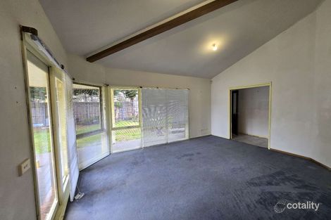 Property photo of 36 Holroyd Street Seaford VIC 3198