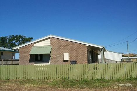 17 Emmerson Dr, Bowen, QLD 4805