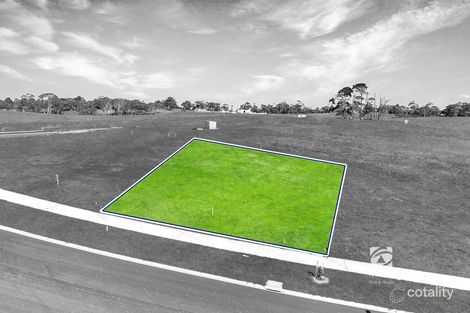 24 Lady Harriet Dr, Lakes Entrance, VIC 3909