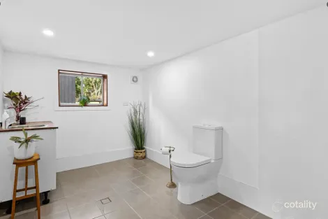 Property photo of 35 Fraser Drive River Heads QLD 4655