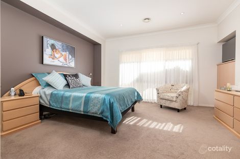 Property photo of 4 Protea Place Catalina NSW 2536
