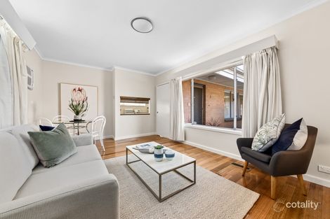 Property photo of 2/32 Alma Road Camberwell VIC 3124