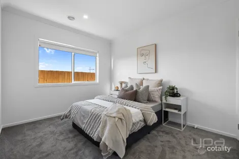 Property photo of 19 Hamish Road Darley VIC 3340