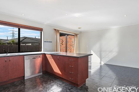 Property photo of 16 Bradley Place Grovedale VIC 3216