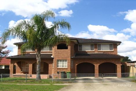 26 Rickard Rd, Bossley Park, NSW 2176