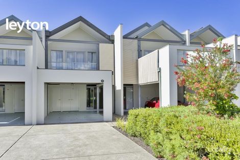 Property photo of 33/9 Greg Norman Drive Point Cook VIC 3030