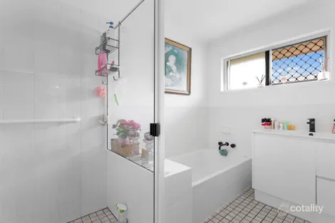 Property photo of 80 Tooth Street Pialba QLD 4655