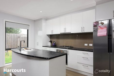 Property photo of 2/27 Jacaranda Drive Carrum Downs VIC 3201