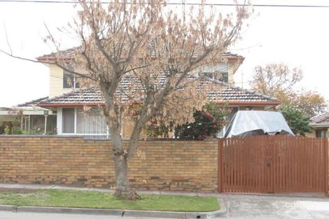 15 Chesterville Dr, Bentleigh East, VIC 3165