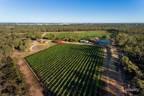 156 Forest Dr, Myers Flat, VIC 3556