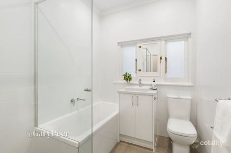 Property photo of 6 Boondara Grove St Kilda East VIC 3183