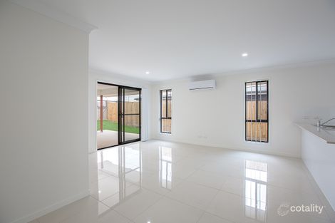 Property photo of 1/20 Cahill Crescent Collingwood Park QLD 4301