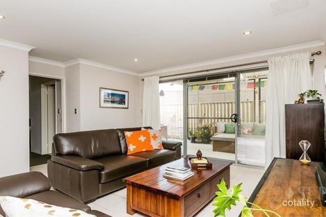 Property photo of 14/4 Jacana Parade Ballajura WA 6066