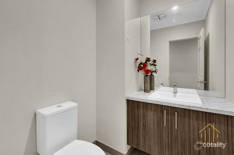 Property photo of 56 Remus Circuit Cranbourne West VIC 3977