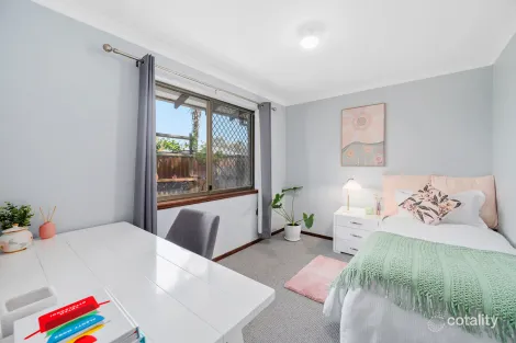 Property photo of 5 Beenan Close Karawara WA 6152