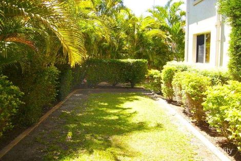 Property photo of 46 Boswell Terrace Wynnum QLD 4178