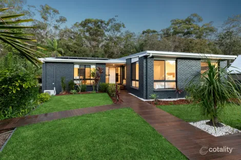 Property photo of 7 Palm Grove Crescent Tewantin QLD 4565