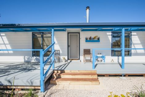 Property photo of 3 Flinders Avenue Coffin Bay SA 5607