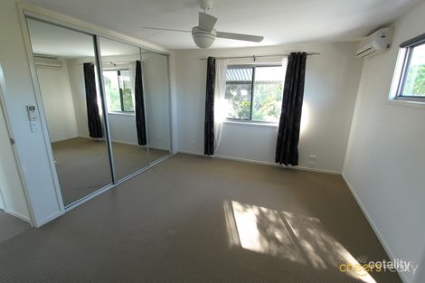 1/79 Dickenson St, Carina, QLD 4152