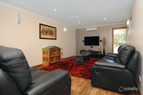 Property photo of 3 Castille Court Highfields QLD 4352