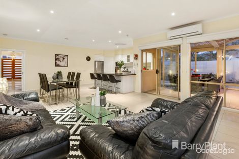 Property photo of 14 Summerfield Drive Mornington VIC 3931