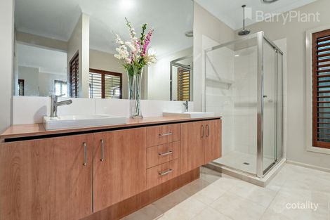 Property photo of 26 Blairgowrie Drive Craigieburn VIC 3064