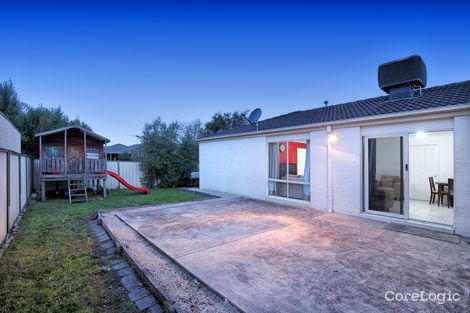 Property photo of 4 Siret Court Roxburgh Park VIC 3064