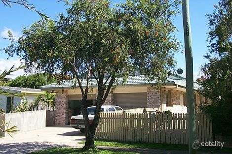 Property photo of 2/13 Cawthray Street Biggera Waters QLD 4216