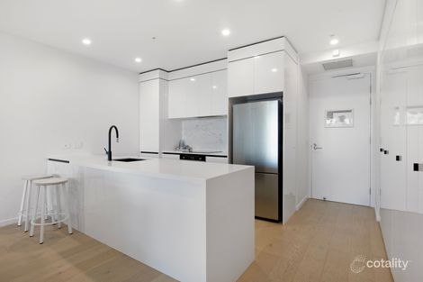 Property photo of 105/18 Chelsea Avenue Broadbeach QLD 4218