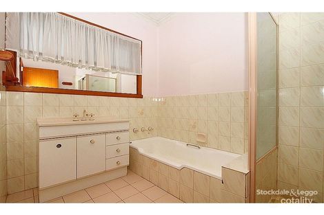 33 Dredge St, Reservoir, VIC 3073