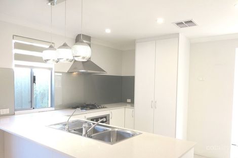 Property photo of 6A Kareela Road Riverton WA 6148