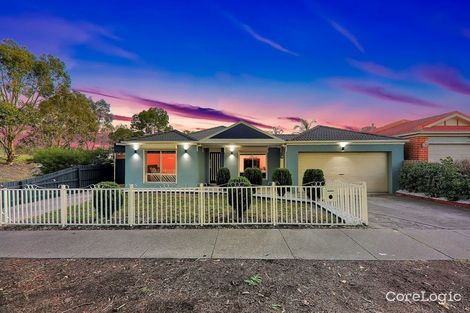 Property photo of 19 Caulfield Crescent Roxburgh Park VIC 3064