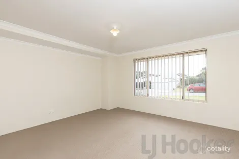 Property photo of 13 Cuballing Retreat Dawesville WA 6211