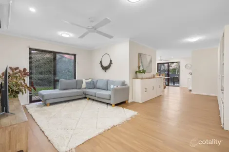 Property photo of 1 Grimes Court Springwood QLD 4127
