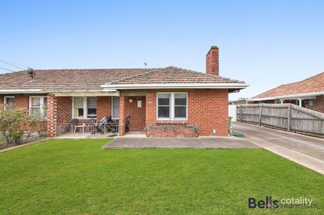 Property photo of 16 Dedrick Grove Braybrook VIC 3019