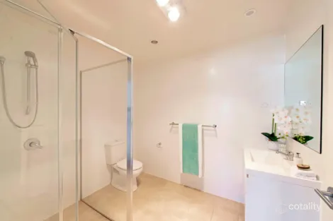 Property photo of 42/1 Arthur Blakeley Way Coombs ACT 2611