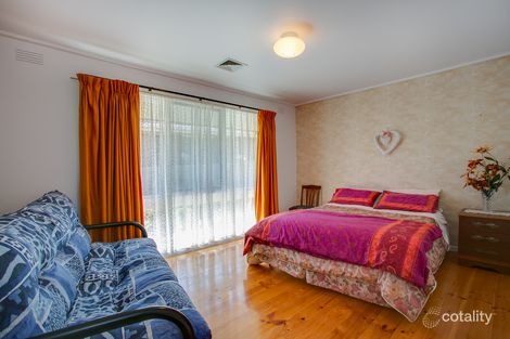 Property photo of 28 Walpole Avenue Rosebud VIC 3939