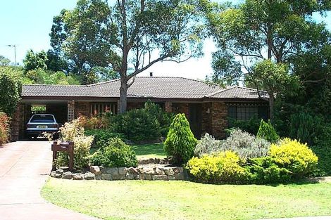 9 Garrong Cl, Edgewater, WA 6027