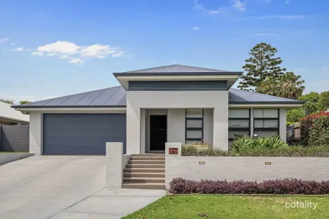 16 CELESTIAL DR, MORISSET PARK, NSW 2264