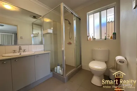 Property photo of 20 Ampton Corner Wellard WA 6170