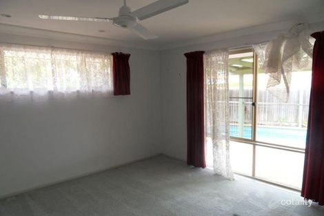 Property photo of 3 Minya Close Boyne Island QLD 4680