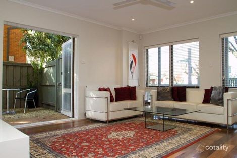 Property photo of 3/999 Drummond Street Carlton North VIC 3054