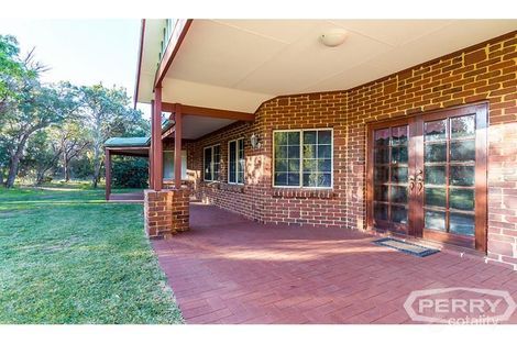 68 Summerhill Dr, Stake Hill, WA 6181