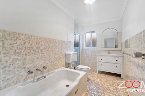 Property photo of 16/30-32 Park Avenue Burwood NSW 2134
