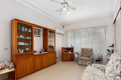 Property photo of 23 Martin Crescent Woodpark NSW 2164