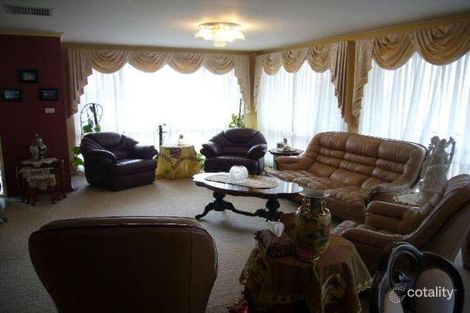 Property photo of 896 Ferntree Gully Road Wheelers Hill VIC 3150